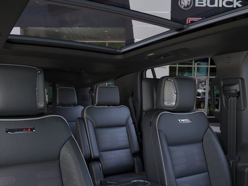 New 2026 GMC Yukon AT4 Ultimate w/ LPO, Floor Liner Package AWD/4WD image 24