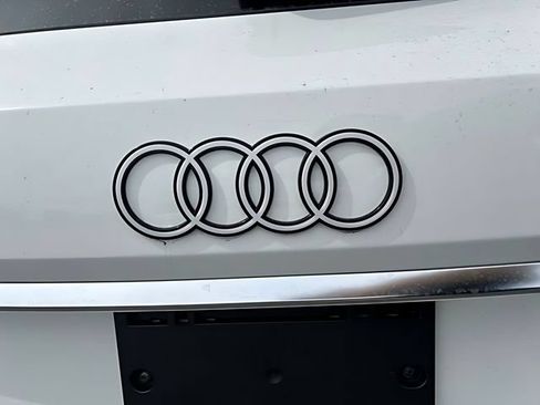 Used 2025 Audi Q7 3.0T Premium Plus AWD/4WD image 13
