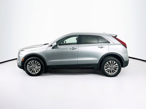 Used 2024 Cadillac XT4 Premium Luxury image 4