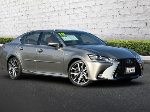 Used 2018 Lexus GS 350 F Sport image 2
