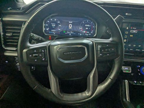 Used 2025 GMC Sierra 2500 Denali Ultimate AWD/4WD image 13
