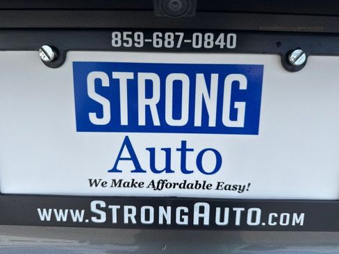 Used 2023 Nissan Rogue SV AWD/4WD image 19