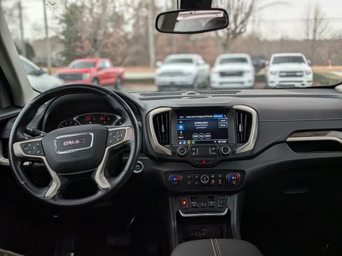 Used 2020 GMC Terrain Denali w/ Denali Premium Package image 19