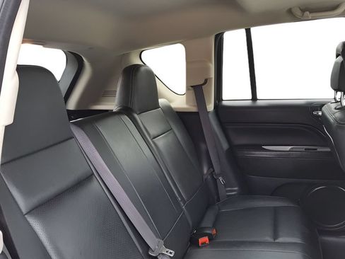 Used 2016 Jeep Compass High Altitude AWD/4WD image 27
