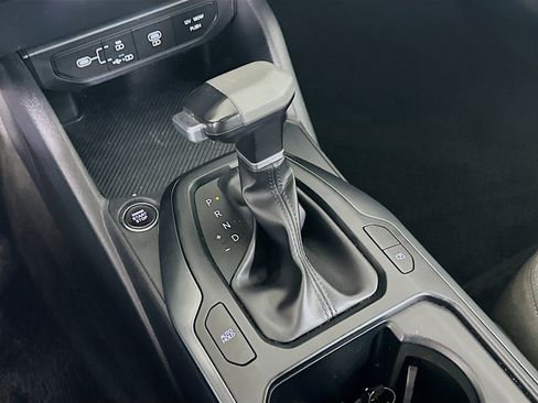 Used 2025 Kia K4 LXS image 25