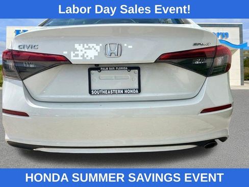 Used 2024 Honda Civic Sport image 7