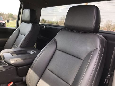 Used 2022 Chevrolet Silverado 2500 W/T w/ WT Convenience Package image 11