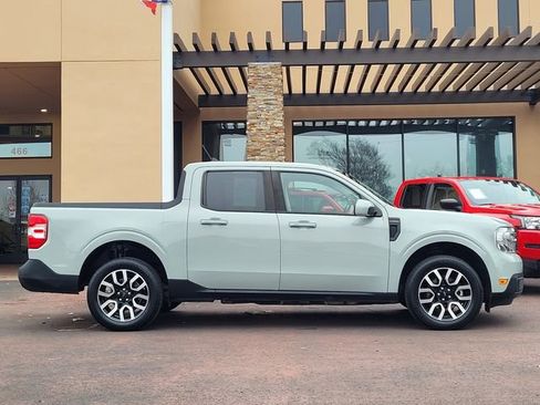 Used 2022 Ford Maverick Lariat w/ Lariat Luxury Package image 5