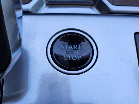 Certified 2023 Land Rover Range Rover SE image 20