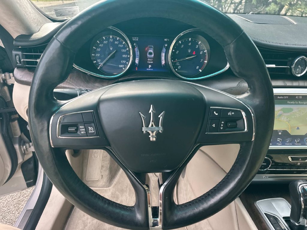 Used 2014 Maserati Quattroporte S Q4 AWD/4WD image 25