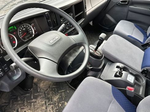 New 2023 Chevrolet Low Cab Forward 7500XD RWD image 10