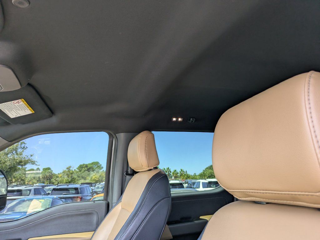 Used 2025 Ford F250 Lariat w/ Chrome Package AWD/4WD image 21