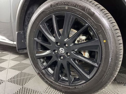 Used 2019 Nissan Murano Platinum w/ Cargo Package image 14