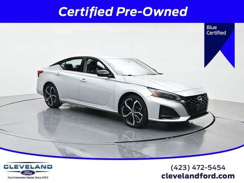Used 2024 Nissan Altima 2.5 SR FWD image 1