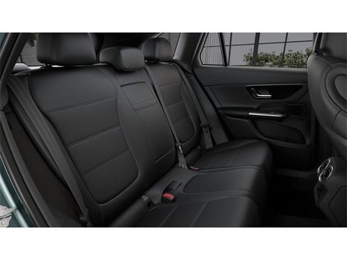 New 2026 Mercedes-Benz GLC 300 4MATIC image 5