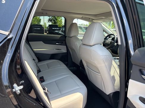 New 2026 Nissan Murano SL w/ Comfort Package AWD/4WD image 17