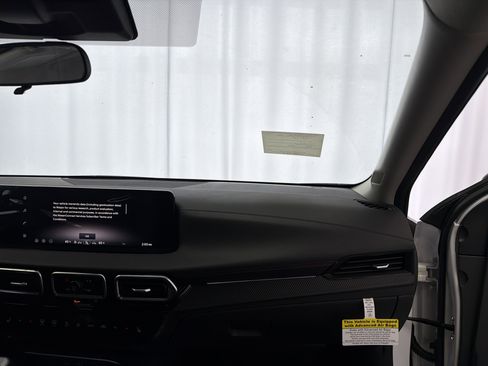 New 2026 Nissan Sentra SR FWD image 12