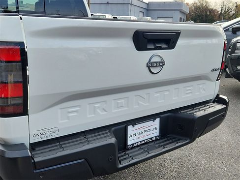 New 2026 Nissan Frontier S image 11