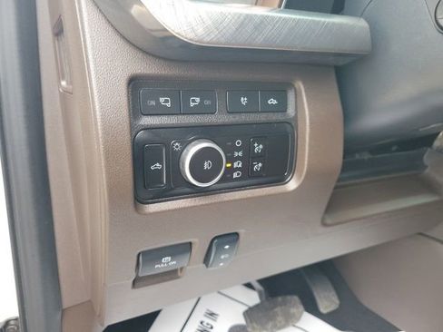 Used 2024 Ford F350 King Ranch image 10