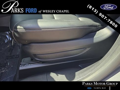 Used 2025 Lincoln Corsair FWD image 20