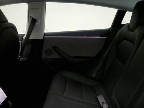 Used 2025 Tesla Model 3 RWD image 40