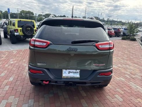 Used 2018 Jeep Cherokee Trailhawk w/ Quick Order Package 27L AWD/4WD image 35