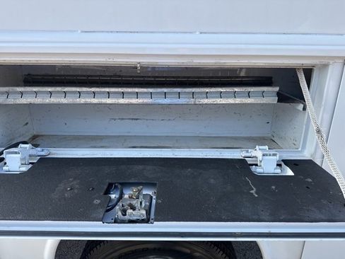 Used 2017 Chevrolet Silverado 2500 LT image 31