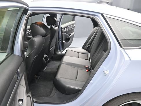 Used 2022 Honda Accord Sport image 15