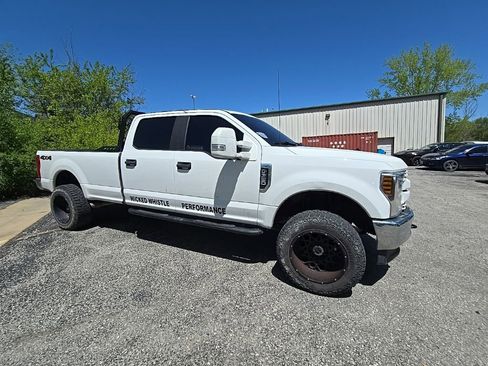 Used 2019 Ford F350 XL w/ Power Equipment Group AWD/4WD image 10