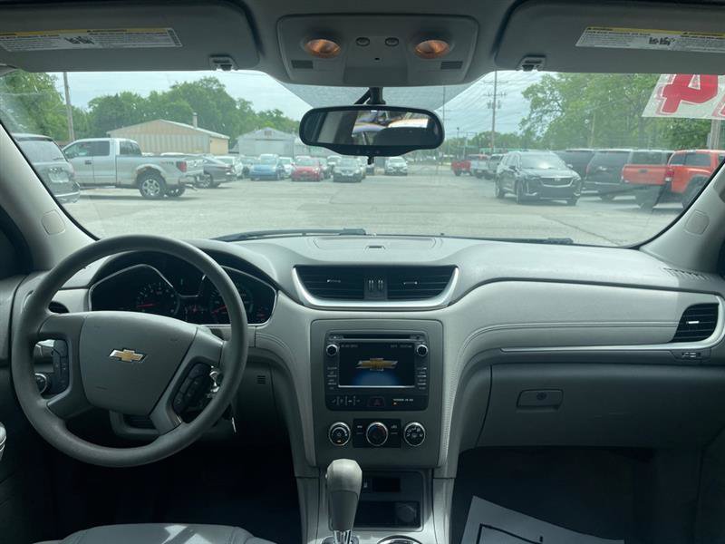Used 2014 Chevrolet Traverse LS FWD image 9