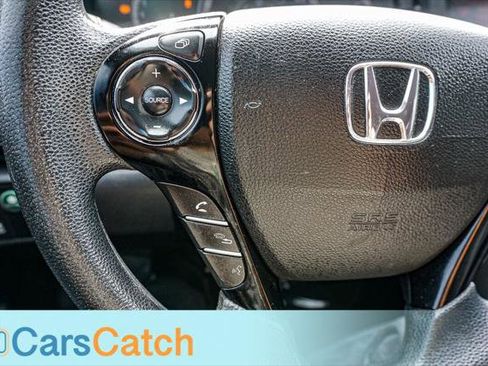 Used 2017 Honda Accord LX image 27