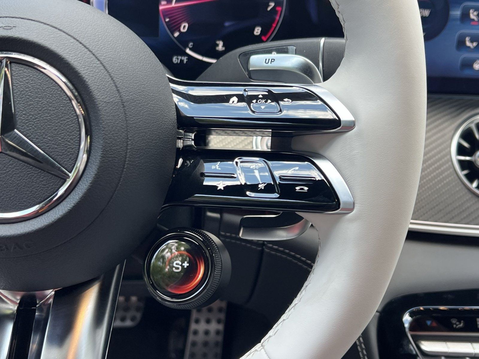 Certified 2024 Mercedes-Benz AMG GT 63 image 38