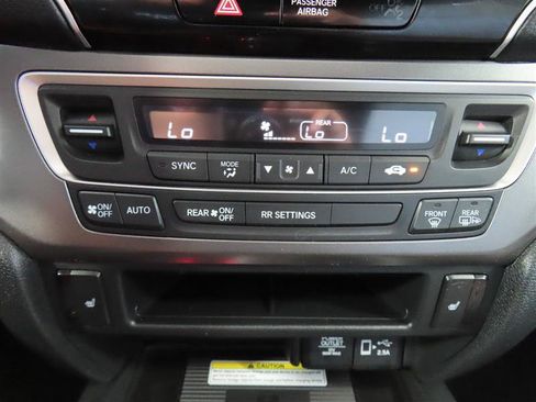 Used 2023 Honda Passport EX-L image 29