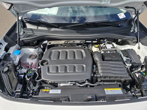 New 2025 Volkswagen Tiguan S image 12