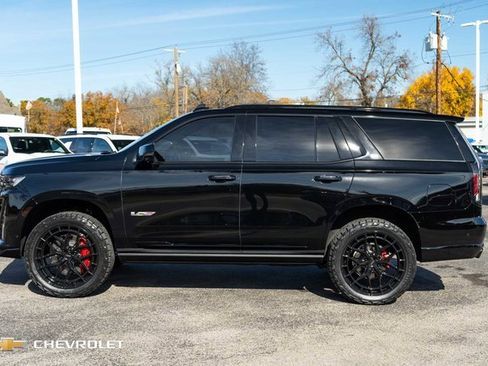 Used 2024 Cadillac Escalade V w/ LPO, ONYX Package image 14