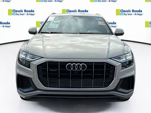 Used 2021 Audi Q8 Premium Plus w/ Premium Plus Package AWD/4WD image 2