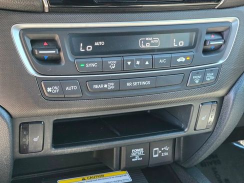 Certified 2023 Honda Passport TrailSport image 32