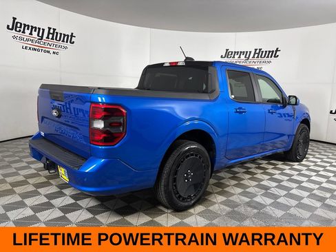 Used 2025 Ford Maverick Lobo AWD/4WD image 6