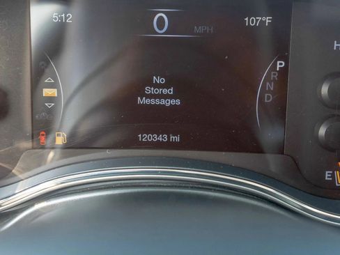 Used 2020 Jeep Grand Cherokee Limited image 34