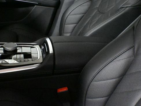 New 2026 BMW X5 xDrive40i w/ M Sport Package AWD/4WD image 26