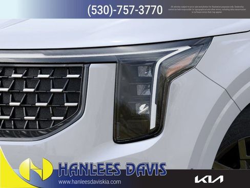 New 2025 Kia Carnival SX FWD image 10
