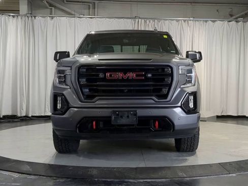 Used 2020 GMC Sierra 1500 AT4 w/ AT4 Premium Package AWD/4WD image 3