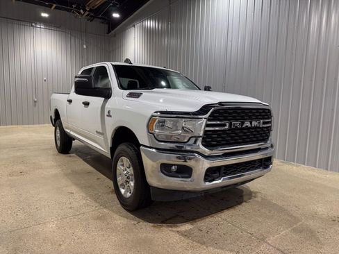Used 2023 RAM 2500 Big Horn w/ Cold Weather Group image 8