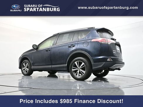 Used 2018 Toyota RAV4 XLE image 28