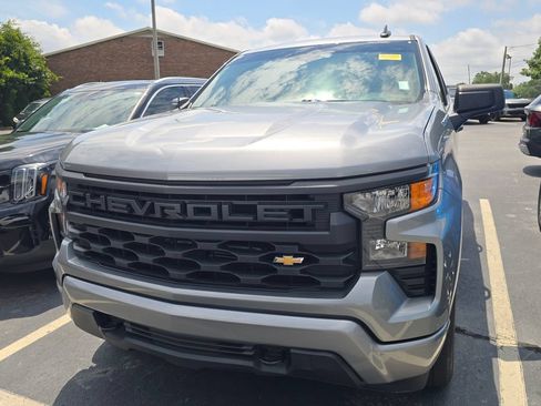 Used 2023 Chevrolet Silverado 1500 Custom RWD image 3