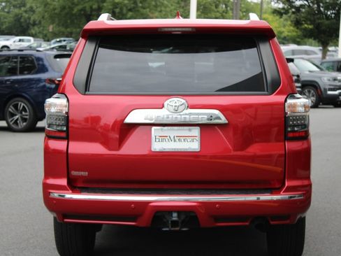 Used 2023 Toyota 4Runner Limited AWD/4WD image 4