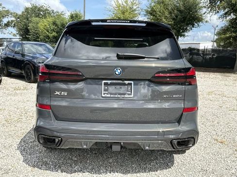 New 2026 BMW X5 xDrive50e w/ Executive Package AWD/4WD image 4
