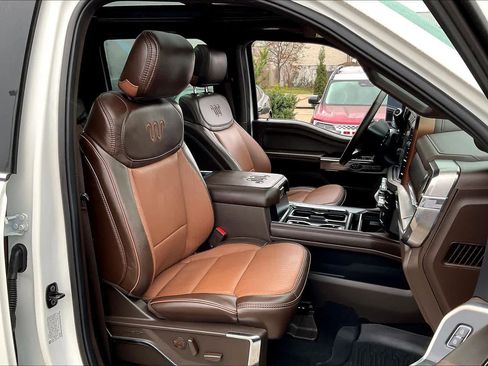 Used 2024 Ford F250 King Ranch image 8