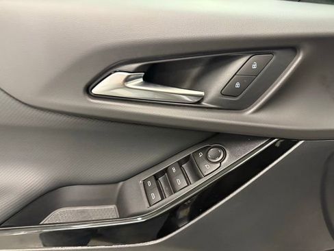 New 2026 Chevrolet Equinox LT image 14