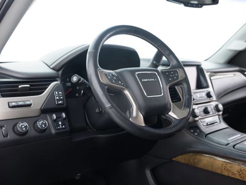 Used 2016 GMC Yukon XL Denali w/ Open Road Package AWD/4WD image 23